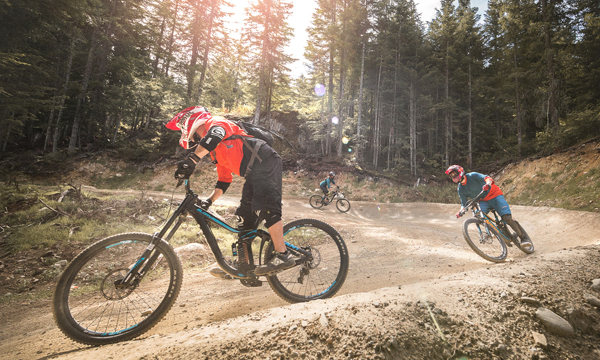 mens downhill mountain bike